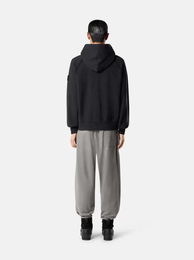 Sweat à capuche oversize avec manches raglan.