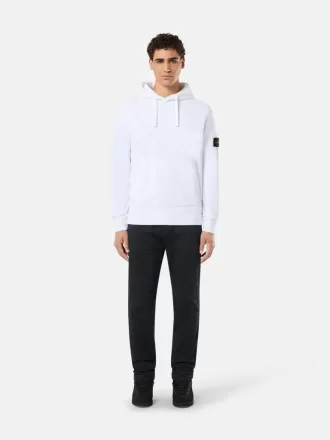 Sweat-shirt à capuche coupe classique avec poche kangourou. Sweat-shirt à capuche coupe classique avec poche kangourou.