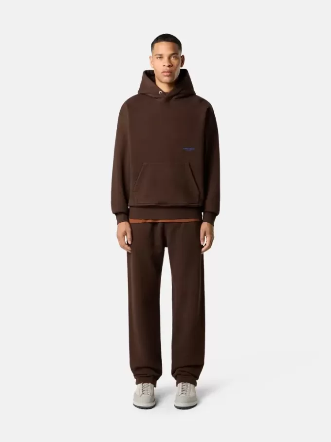 Sweat-shirt à capuche oversize avec poche kangourou. Sweat-shirt à capuche oversize avec poche kangourou.
