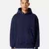 Sweat-shirt à capuche oversize avec poche kangourou. Sweat-shirt à capuche oversize avec poche kangourou.