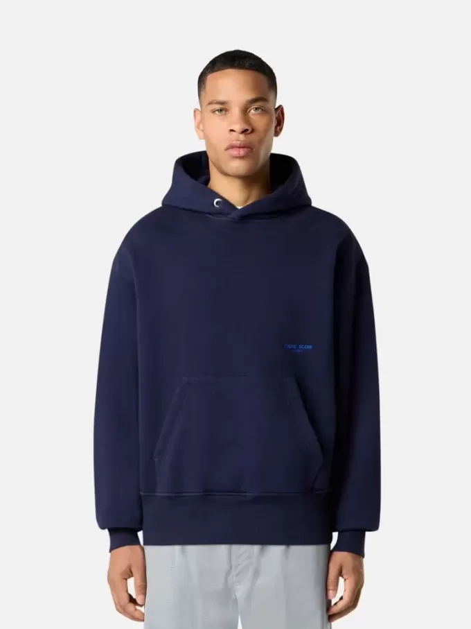 Sweat-shirt à capuche oversize avec poche kangourou. Sweat-shirt à capuche oversize avec poche kangourou.