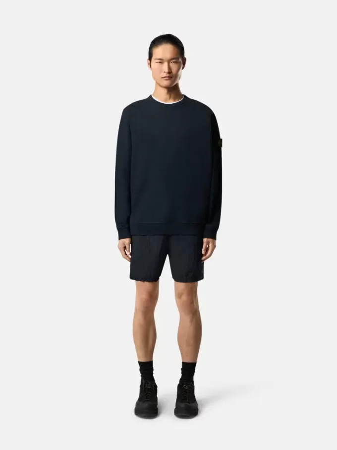 Sweat-shirt à col rond et coupe classique avec empiècements côtelés Sweat-shirt à col rond et coupe classique avec empiècements côtelés
