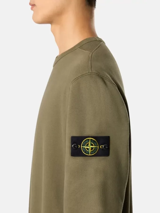 Sweat-shirt à col rond et coupe classique avec empiècements côtelés Sweat-shirt à col rond et coupe classique avec empiècements côtelés