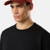Sweat-shirt à col rond et coupe classique avec empiècements côtelés Sweat-shirt à col rond et coupe classique avec empiècements côtelés