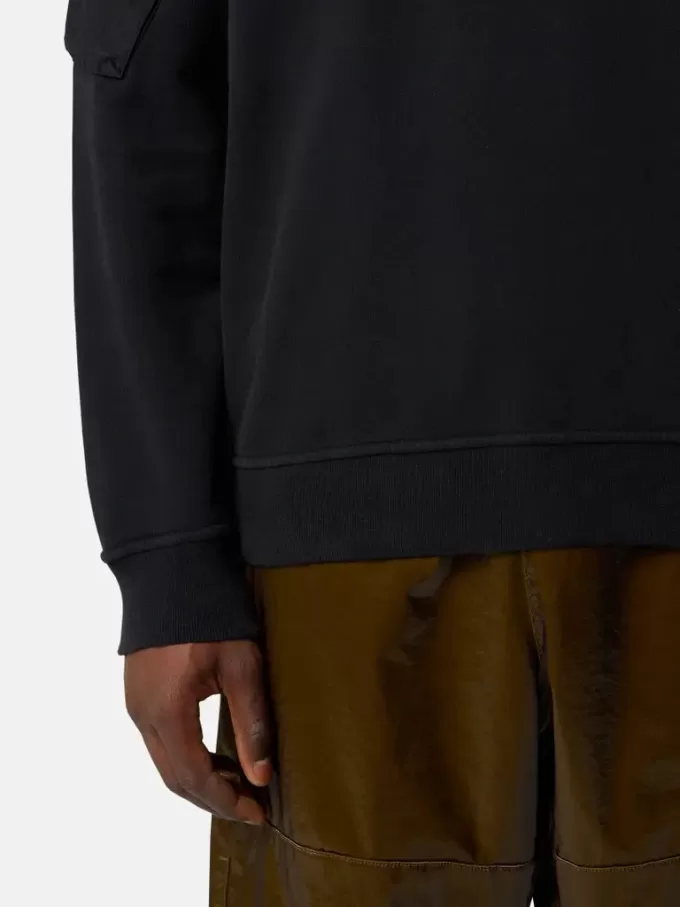 Sweat-shirt à col rond et coupe classique avec poches sur les manches Sweat-shirt à col rond et coupe classique avec poches sur les manches