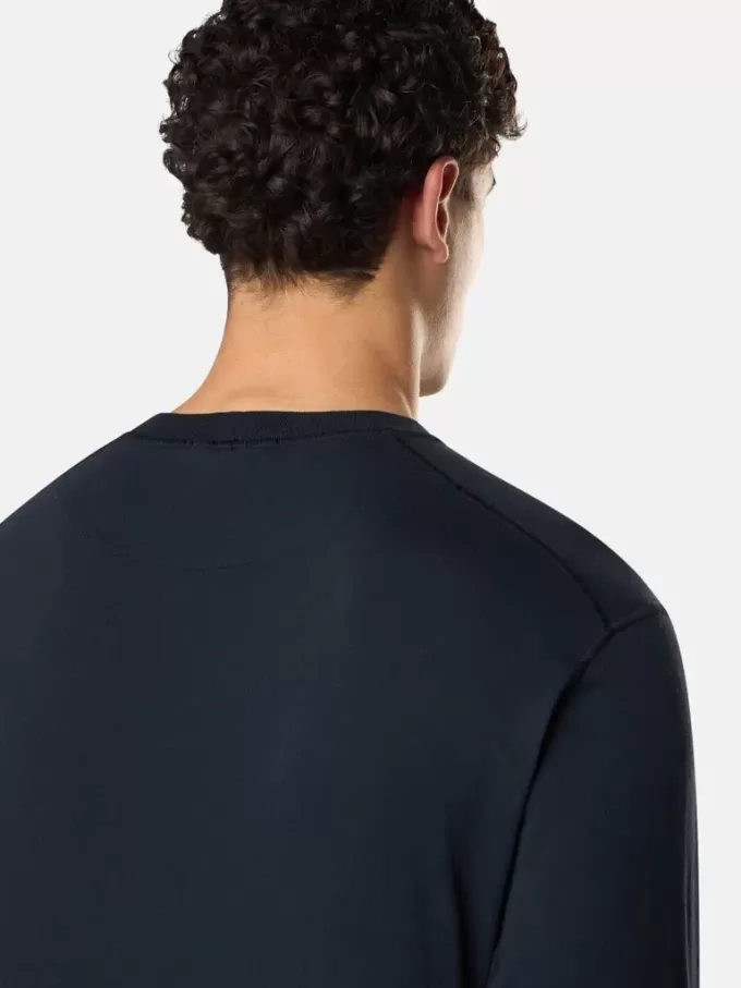 T-shirt slim fit à manches longues avec patch Compass T-shirt slim fit à manches longues avec patch Compass