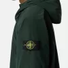 Veste à capuche avec poches anti-chute et zippées Veste à capuche avec poches anti-chute et zippées