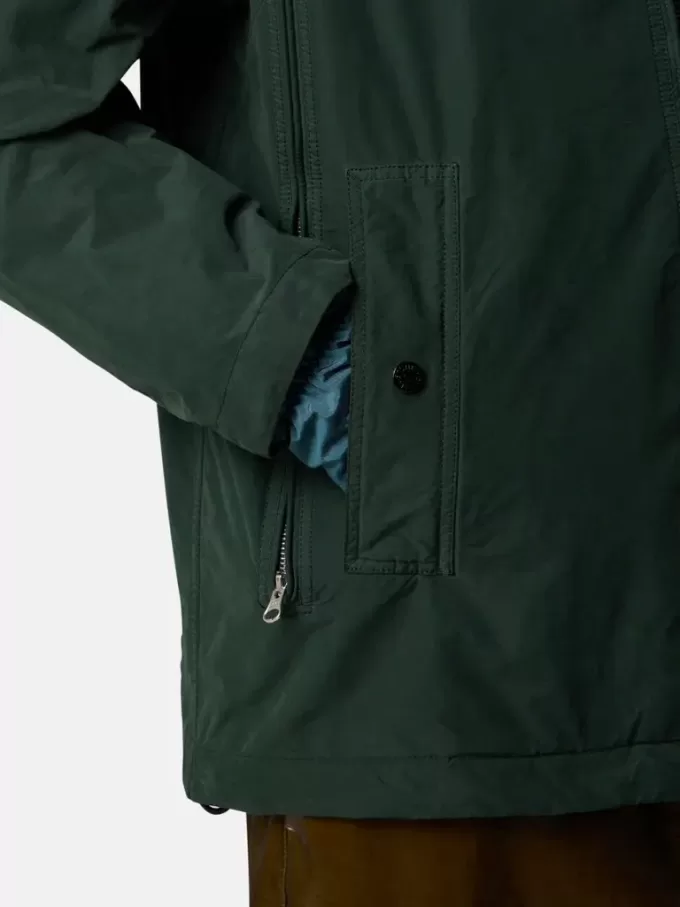Veste à capuche avec poches anti-chute et zippées Veste à capuche avec poches anti-chute et zippées