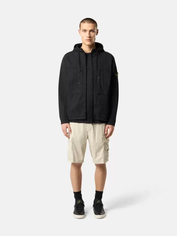Veste à capuche avec poches poitrine et anti-chute Veste à capuche avec poches poitrine et anti-chute