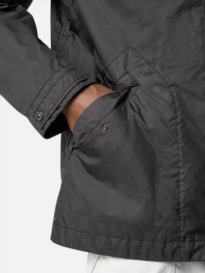 Veste à capuche respirante et résistante à l’eau Veste à capuche respirante et résistante à l’eau