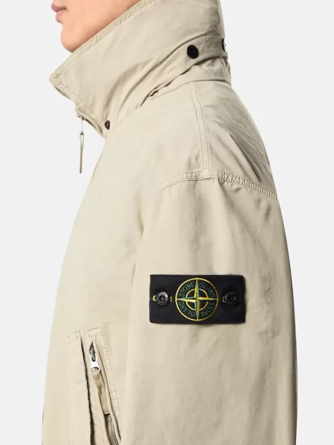 Veste chemise avec anti-chute et capuche dissimulée Veste chemise avec anti-chute et capuche dissimulée