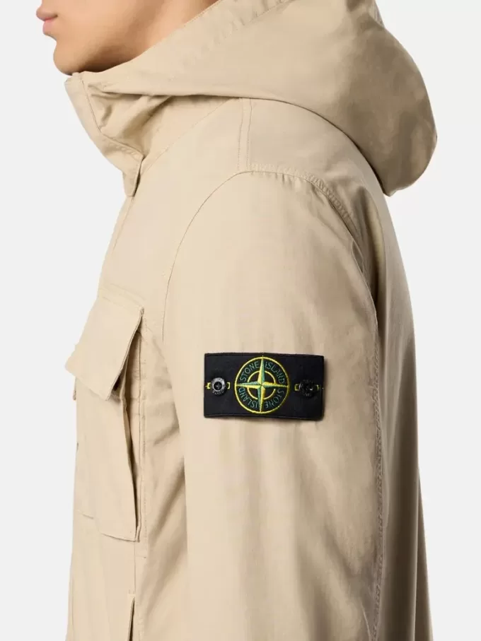 Veste de terrain à capuche avec poche anti-chute et poches poitrine Veste de terrain à capuche avec poche anti-chute et poches poitrine