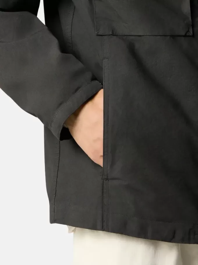Veste de terrain à capuche avec poche anti-chute et poches poitrine Veste de terrain à capuche avec poche anti-chute et poches poitrine