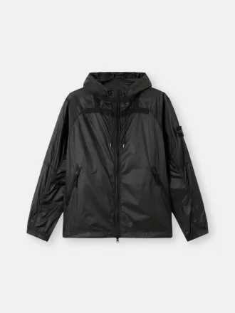 Veste légère à capuche avec détails anti-chute et réfléchissants Veste légère à capuche avec détails anti-chute et réfléchissants