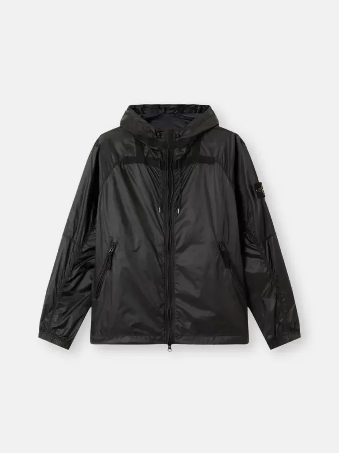 Veste légère à capuche avec détails anti-chute et réfléchissants Veste légère à capuche avec détails anti-chute et réfléchissants