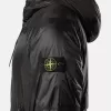 Veste légère à capuche avec détails anti-chute et réfléchissants Veste légère à capuche avec détails anti-chute et réfléchissants