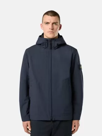 Veste matelassée avec membrane imperméable et coupe-vent Veste matelassée avec membrane imperméable et coupe-vent